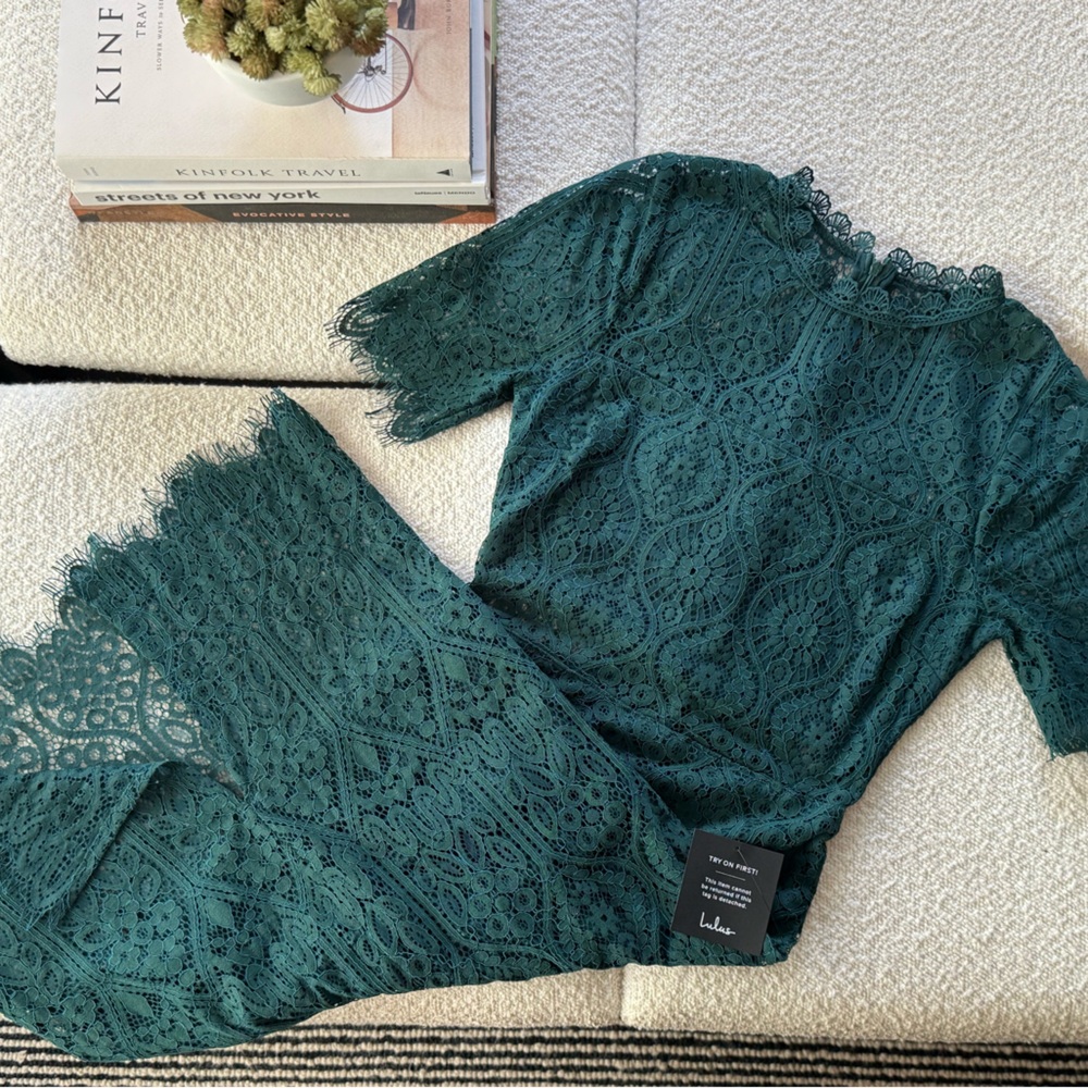 Green Lace Sheath Dress